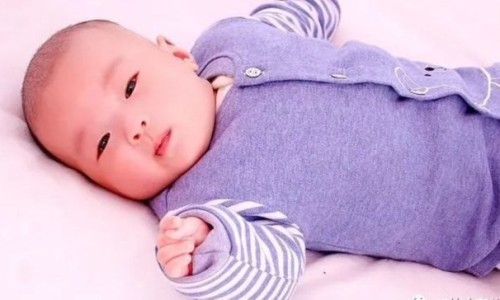 婴儿配方奶粉里含有盐吗-婴儿配方奶粉里有盐吗、婴儿配方奶粉一段二段三段有什么区别 -婴儿配方奶粉里含有盐网